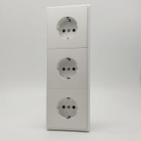Elegant MTW-3013B 3 розетки с заземлением, вертикальная (Белый-Матовый)