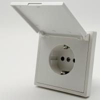 Art MTW-017 Розетка с/з с крышкой Белый-Матовый