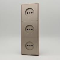 Elegant MTG-3012B 3 розетки без заземления, вертикальная （Золото-Матовый）