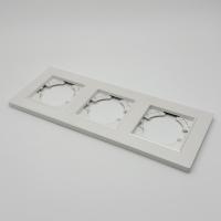 Nature MW-103 3-постовая рамка (Рифленая) Белый-Матовый