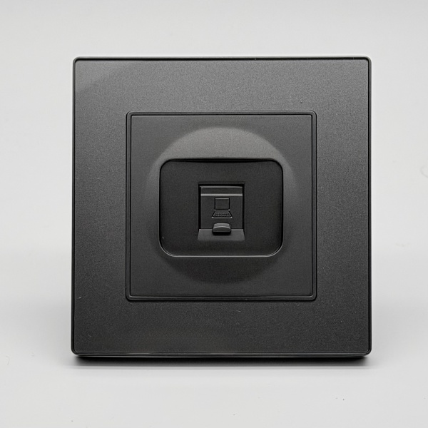 Cristal MMC-022 Компьютерная розетка RJ-45 cat5e 1GB （Графит-Матовый）