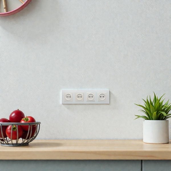 Glass MMW-4012 4 розетки без заземления（Белый）