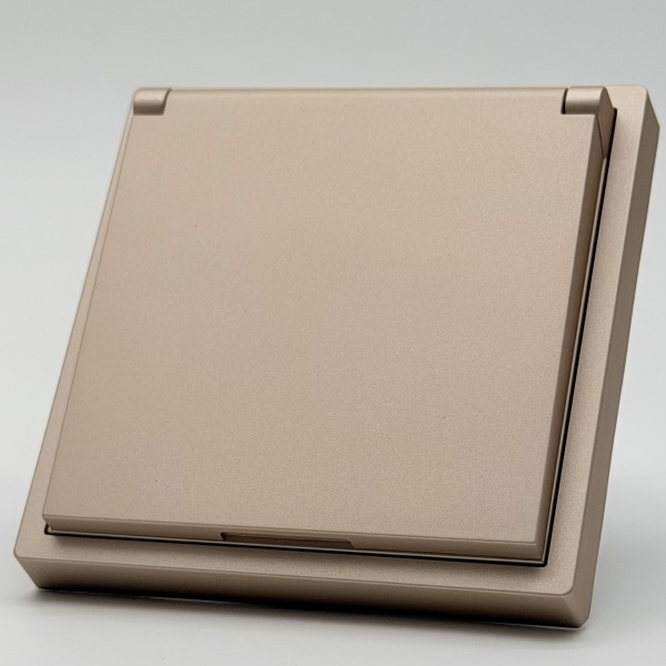 Art MTG-017 Розетка с/з с крышкой（Золото-Матовый）