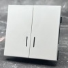 TW-009 2 клавишный проходной  выключатель с LED без рамки（Белый-Матовый）