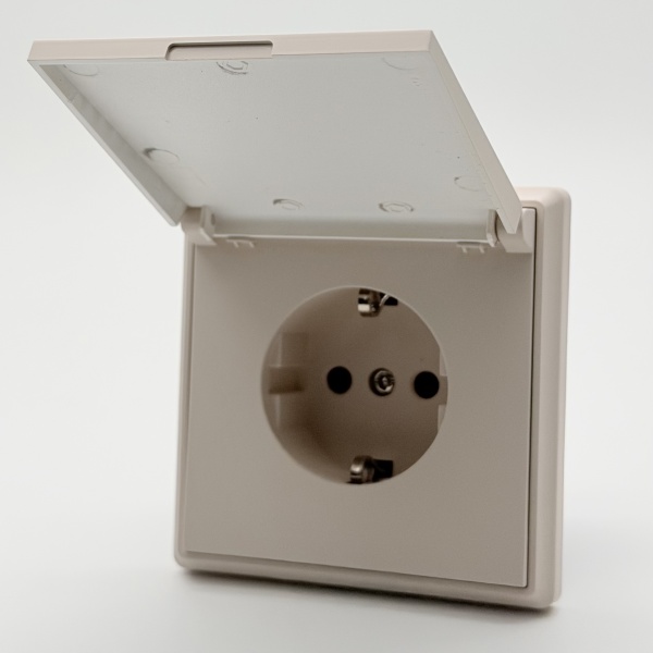 Elegant MTS-017 Розетка с/з с крышкой (Кашемир-Матовый）