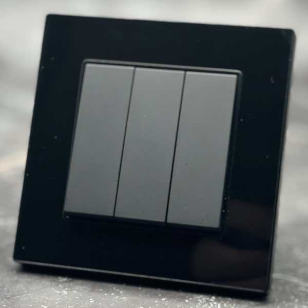 Cristal MMB-010 3 клавишный 1 полюсный выключатель（Черный）