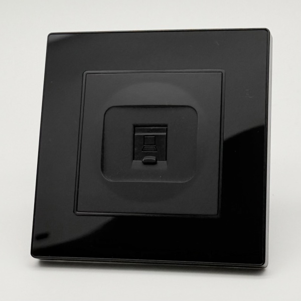 Cristal MMB-020 Компьютерная розетка RJ-45 cat6e 10GB （Черный-Матовый）