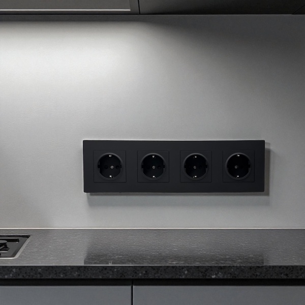 Grace MMB-4013 4 розетки с заземлением（Черный）
